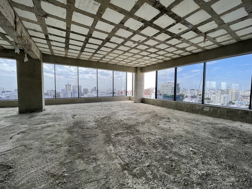 En Alquiler Locales De Oficina En Piantini En Torre Corporativa De Lujo Nueva De 85m2 A 1038 Metros