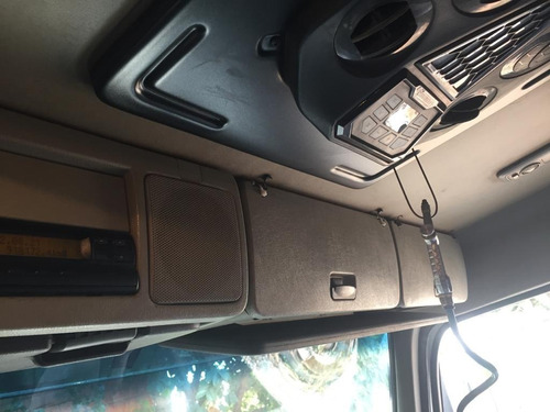 Imagem 7 de 13 de Volvo Fm 440 6x4 2007/2007 Branco