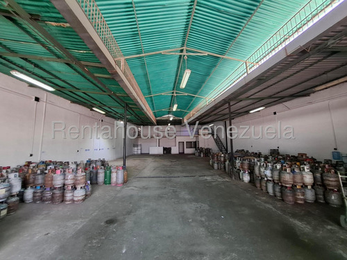 Galpón En Venta En Turmero Aragua 25-8965 Irrr