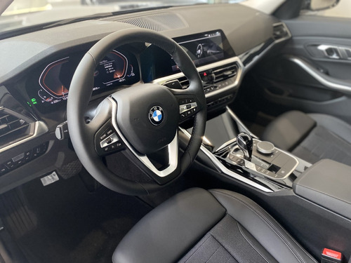 BMW Serie 3 2.0 320i Sedan Sportline