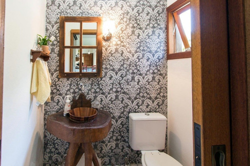 Casa Em Ponta Grossa Com 3 Dormitórios - Lu430278
