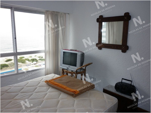 Imagen 11 de 30 de Lindo Apartamento En Brava Con Vista Hacia La Mansa - Punta Del Este Brava