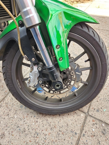 Imagen 11 de 16 de Benelli Tnt 300 /2017/ 29.000 Km.