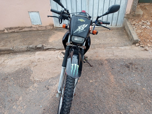 Imagem 3 de 3 de Yamaha Xt225