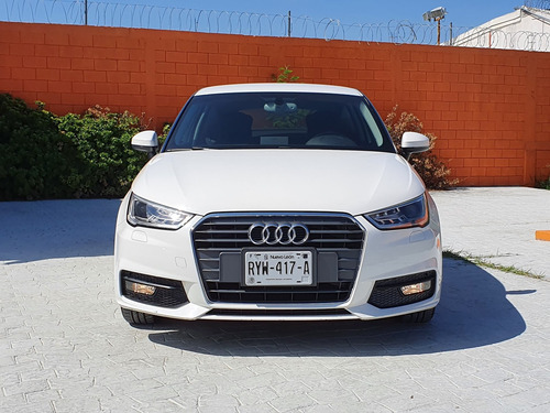 Imagen 2 de 13 de Audi A1 1.4 Cool S-tronic Dsg 2016