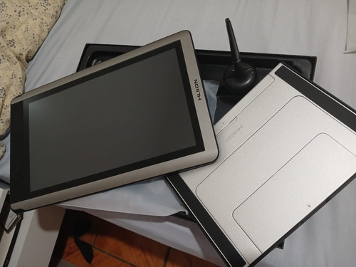 Tablet Digitalizadora Huion Kamvas 16 + Soporte 