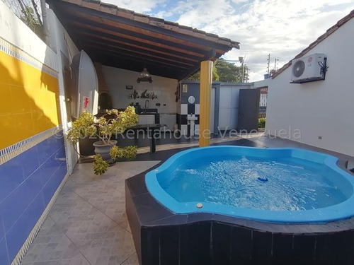 Renta House Vip Group Casas En Venta En Cabudare Lara En Excelente Urbanismo Cerrado De La Av. Ribereña, A Tan Solo 5 Min Del Este De La Ciudad..