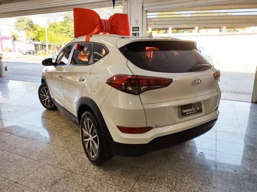 Imagem 7 de 9 de Hyundai Tucson 1.6 16v T-gdi Gasolina Gl Ecoshift