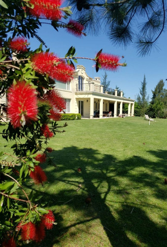 Alquiler Casa 5 Ambientes En Fincas San Vicente