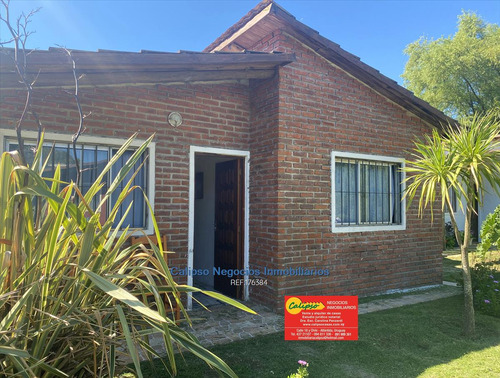 Venta De Complejo De 5 Casas De 2 Dorm. En Atlantida -