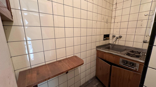 Casa- Deposito En Venta En Balvanera