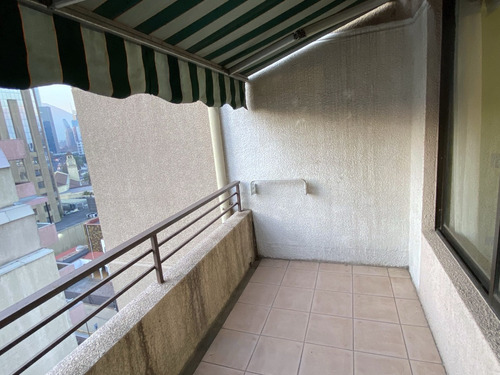 Imperdible Oportunidad, 50 M2, Metro Leones, Box + Bodega