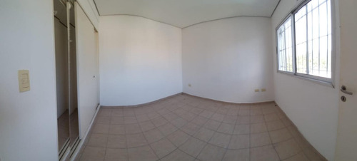 Imagen 10 de 21 de Oportunidad! Venta De Departamento 42 Mt2. Moreno Centro, Ca
