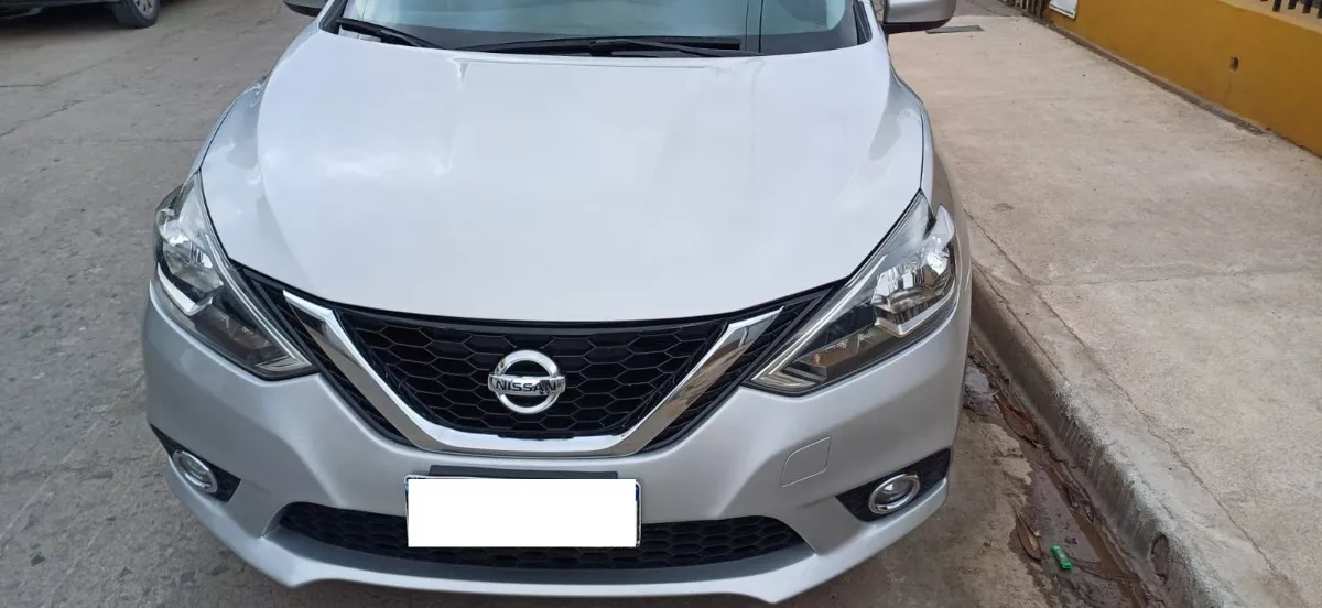 Nissan Sentra 2.0 Advance