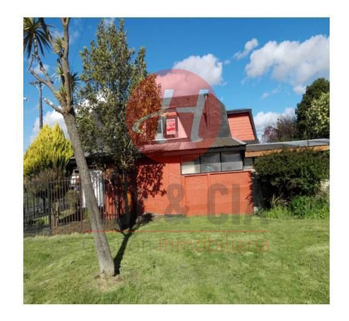 Casa En Arriendo De 6 Dorm. En Temuco