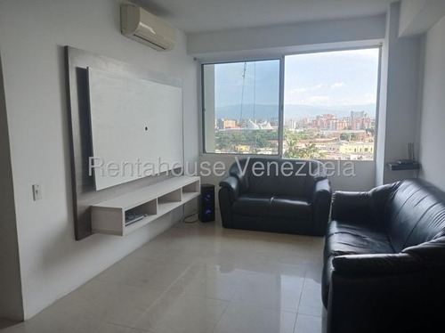 Fredxia Castillo Vende Comodo Apartamento Conectado A Planta Electrica En El Este De Barquisimeto # 25-22554
