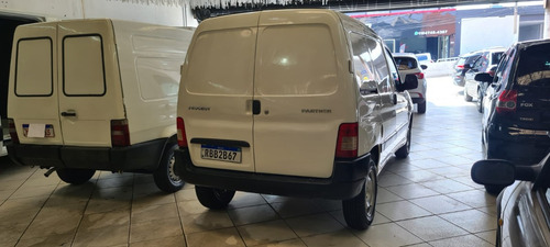 Peugeot Partner Furgon 1.6 800kg Flex 5p