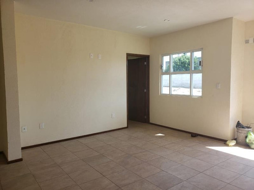 Imagen 9 de 12 de Casa Sola En Venta Plan De Ayala