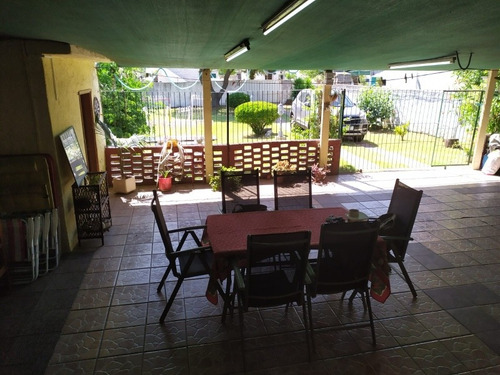 Imagen 17 de 18 de Casa 3 Dormitorios Con 1230 Mts De Terreno Barrio Ideal