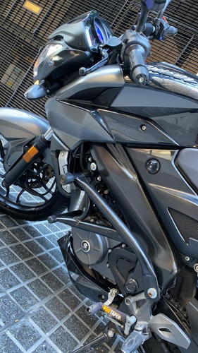 Bajaj Rouser Ns 200 2017