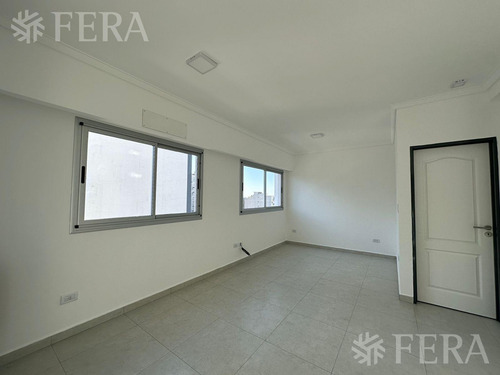 Venta De Departamento 1 Ambiente Con Balcón En Wilde