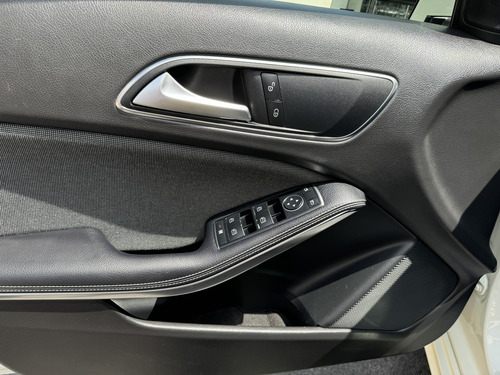 Mercedes-Benz Clase A 1.6 200 Cgi Style Mt