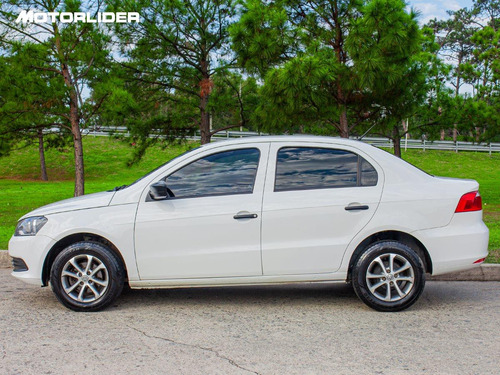 Imagen 2 de 25 de Volkswagen Gol 1.6 Power G6 Extra Full | Permuta / Financia