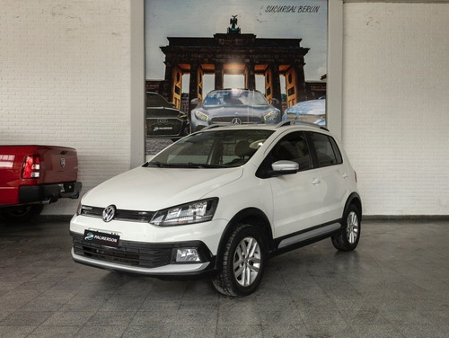 Imagen 1 de 13 de Volkswagen Crossfox 2015 1.6 Highline