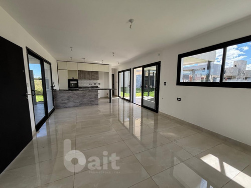 Vendo Duplex En Housing A Estrenar Financiacion Propia En Pesos Rio Ceballos