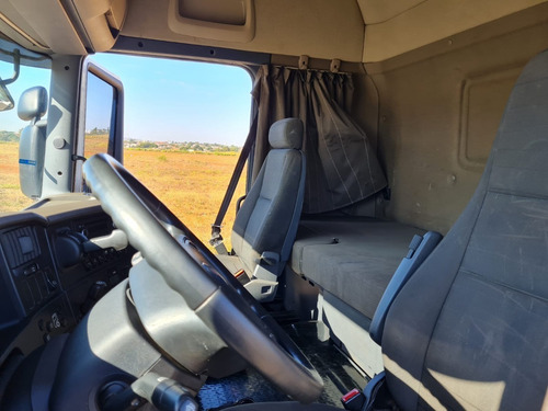 Imagem 9 de 14 de Scania R440
