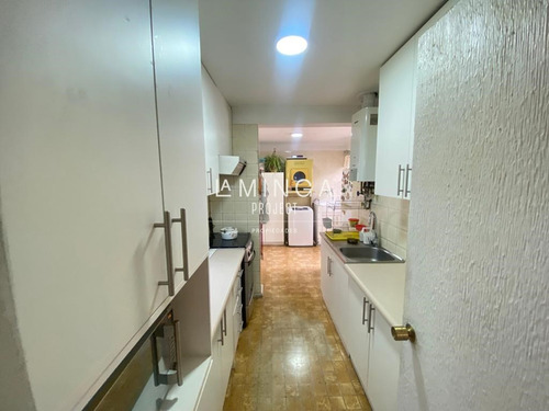 Casa En Venta De 3 Dorm. En Las Condes