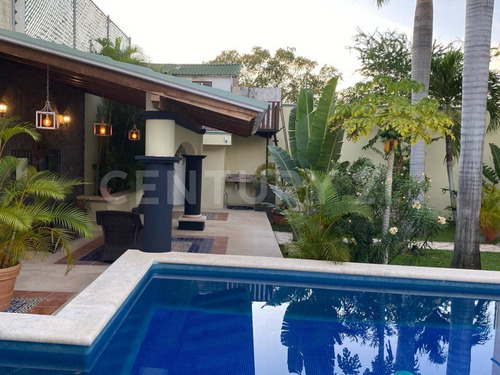 Casa Estilo Mexicano En Venta En Alamos 1 En Cancún