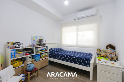 Casa En Venta En Los Robles - Monte Grande