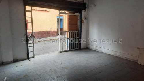 Petare !! A Pie De Calle Fabuloso Local Comercial En Alquiler, 45 M2, 1 Baño, Extraordinaria Ubicación !!