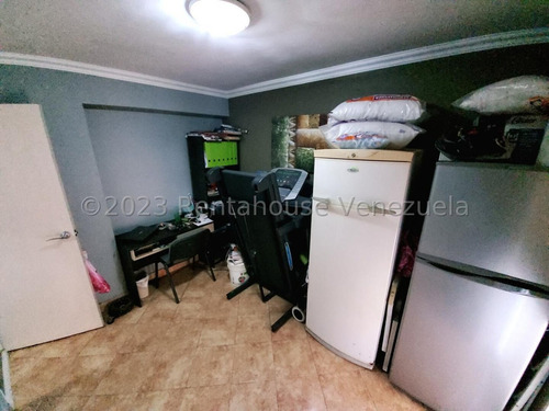 Ss: Vende Apartamento 24-9847 En San Roman De 105.4 M2, 2h/2b/1pe