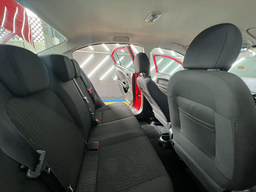 Fiat Cronos CRONOS DRIVE 1.3 8V Flex