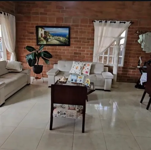 Venta Espectacular Casa Campestre, Precio De Oportunidad. A Puerta Cerrada. De Un Piso; Entre La Cumbre Y Pavas. Lote 1.000 Mtrs.