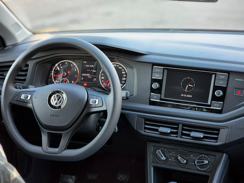 Imagen 8 de 15 de Volkswagen Polo Trendline