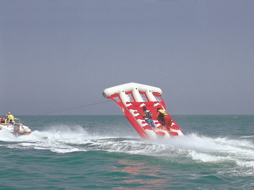 Big Flyer-brinquedo Aquático Até12 Lugares- Marina Atlântica