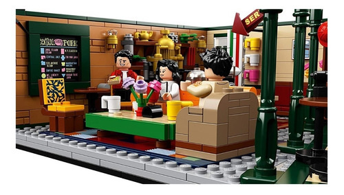 Imagen 3 de 6 de Set de construcción Lego Ideas Central Perk 1070 piezas en caja