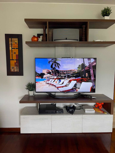 LG 47 Pulgadas Cinema 3d Smart Tv La8600 9/10 (Usado)