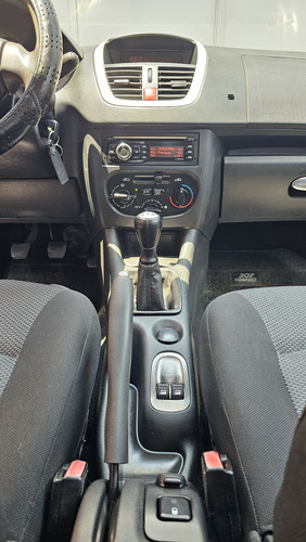 Peugeot 207 1.4 Sedan Allure 75cv