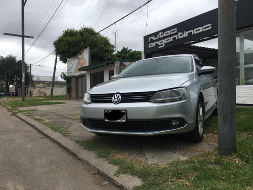 Volkswagen Vento 2.0 Luxury I 140cv