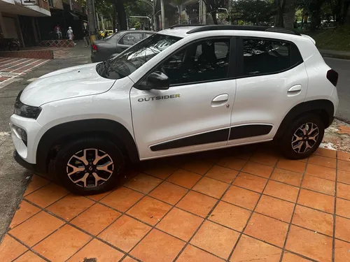 Renault Kwid 1.0 Outsider
