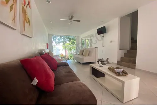 Casa En Venta En Tequesquitengo Club Naútico Teques C.p. 62915