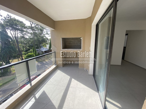 Apartamento En Mansa 3 Dormitorios- Ref: 1419