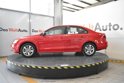 Imagen 6 de 15 de Volkswagen Jetta 2.0l L5 115hp Tip 2016