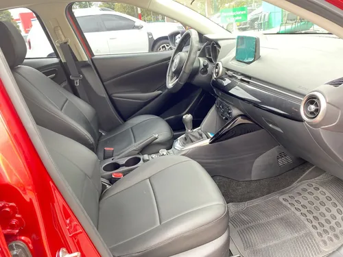 Mazda 2 Touring 1.5