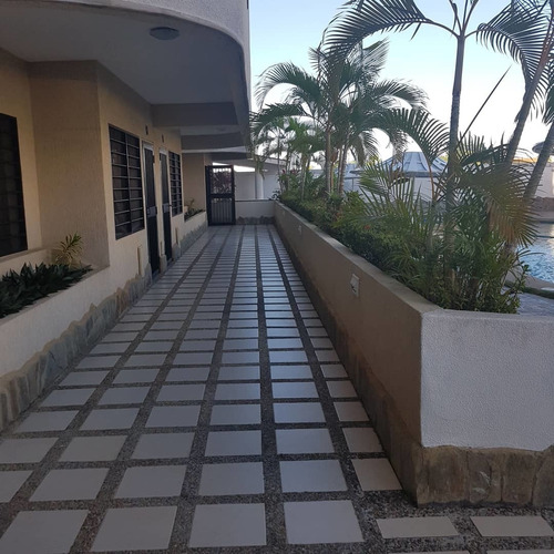 Imagen 2 de 14 de En Venta Apto 113m2 2h/2b/1p Puerto Encantado