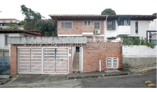 Casa Con Excelente Distribucion A La Venta En Alto Prado Totalmente Remodelada  #23-23959 On Caracas - Baruta 